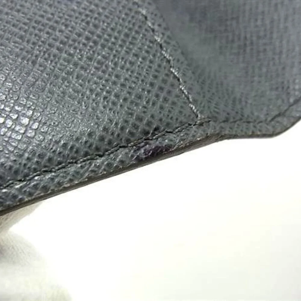 Louis Vuitton Couverture Passport Glacier Taiga